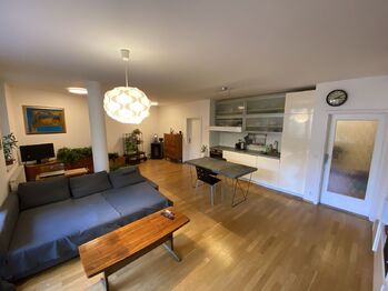 Obývací pokoj 3 - Pronájem bytu 2+kk v osobním vlastnictví 70 m², Praha 4 - Michle