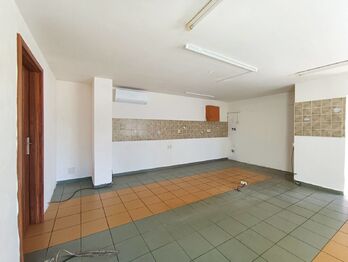 Pronájem obchodních prostor 55 m², Úvaly