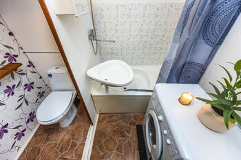 Prodej bytu 2+kk v osobním vlastnictví 41 m², Praha 4 - Michle