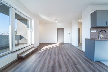 Obývací pokoj - Pronájem bytu 3+kk v osobním vlastnictví 107 m², Kolín