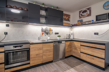 Prodej domu 249 m², Milovice