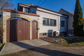 Prodej domu 249 m², Milovice