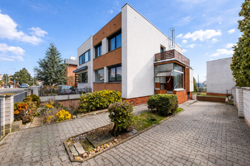 Pronájem domu 141 m², Praha 6 - Dejvice