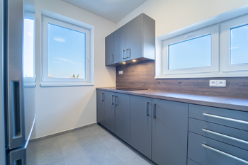 Kuchyně - Pronájem bytu 4+kk v osobním vlastnictví 121 m², Kolín