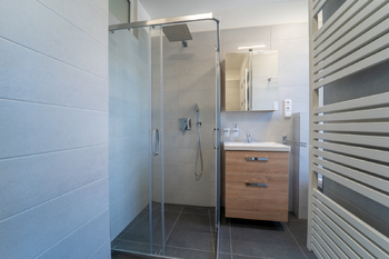 Koupelna - Pronájem bytu 4+kk v osobním vlastnictví 121 m², Kolín