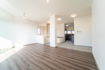 Obývací pokoj - Pronájem bytu 4+kk v osobním vlastnictví 121 m², Kolín