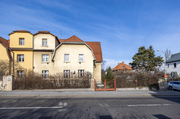 Prodej domu 218 m², Praha 4 - Nusle
