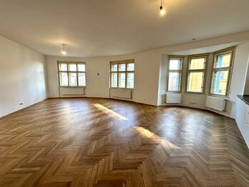 Pronájem bytu 3+kk v osobním vlastnictví 137 m², Praha 3 - Žižkov