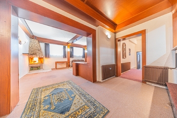 Prodej domu 249 m², Praha 8 - Kobylisy