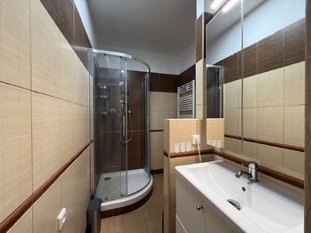 Prodej bytu 3+1 v osobním vlastnictví 75 m², Bor