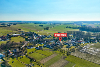 Prodej pozemku 969 m², Lišov