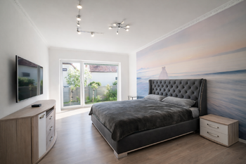 Prodej domu 480 m², Velké Popovice