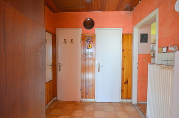 předsíň vstup do koupelny a WC - Prodej bytu 3+1 v osobním vlastnictví 87 m², Praha 4 - Modřany