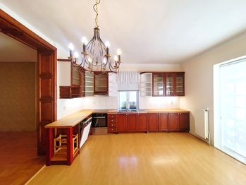 Kuchyň - Prodej bytu 3+1 v osobním vlastnictví 92 m², Krnov