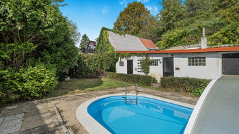 Prodej domu 120 m², Medonosy