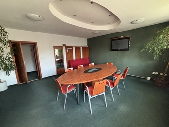 Pronájem kancelářských prostor 467 m², Frýdek-Místek