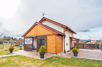 Prodej chaty / chalupy 120 m², Chbany