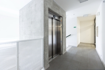 Prodej bytu 1+kk v osobním vlastnictví 34 m², Praha 10 - Hostivař