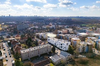 Prodej bytu 1+kk v osobním vlastnictví 34 m², Praha 10 - Hostivař
