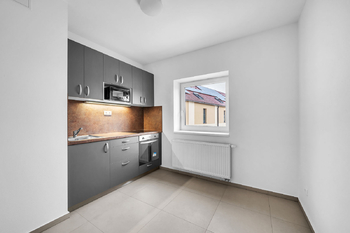 Pronájem bytu 2+1 v osobním vlastnictví 47 m², Luštěnice