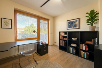 pokoj - Prodej bytu 3+kk v osobním vlastnictví 131 m², Praha 10 - Malešice