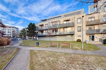 dům - Prodej bytu 3+kk v osobním vlastnictví 131 m², Praha 10 - Malešice