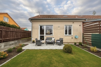 vizualizace zadní pohled - Prodej domu 101 m², Nučice