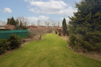 vizualizace zaharada - Prodej domu 101 m², Nučice