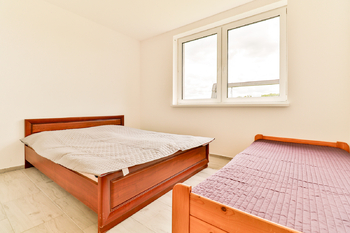 +420 739 604 767 I www.vaclavadamcik.cz I vaclav.adamcik@re-max.cz - Prodej domu 95 m², Chuchelná