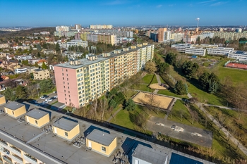 hriste - Prodej bytu 3+kk v osobním vlastnictví 65 m², Praha 10 - Petrovice
