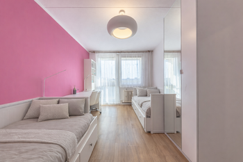 detsky_pokoj - Prodej bytu 3+kk v osobním vlastnictví 65 m², Praha 10 - Petrovice
