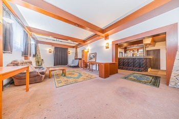 Prodej restaurace 249 m², Praha 8 - Kobylisy