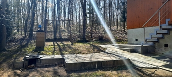 udírna a venkovní posezení - Prodej chaty / chalupy 84 m², Oslnovice