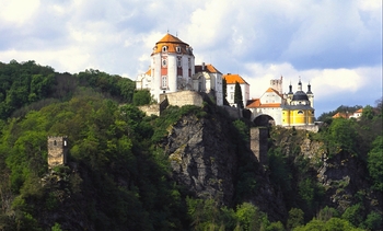 zámek Vranov nad Dyjí - Prodej chaty / chalupy 84 m², Oslnovice