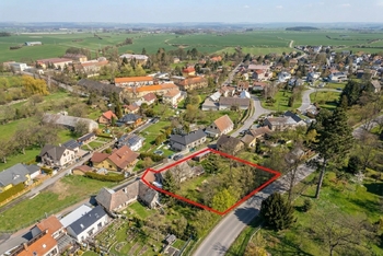 Prodej pozemku 1643 m², Panenské Břežany