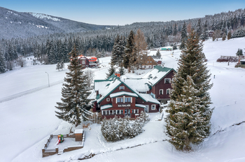 Pohled z jihu - Prodej bytu 2+kk v osobním vlastnictví 43 m², Pec pod Sněžkou