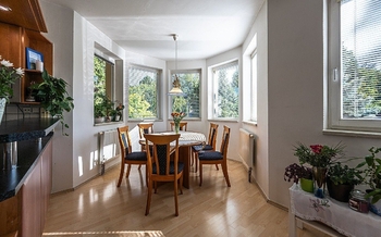 Prodej domu 266 m², Praha 9 - Újezd nad Lesy