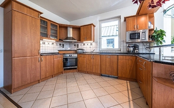 Prodej domu 266 m², Praha 9 - Újezd nad Lesy