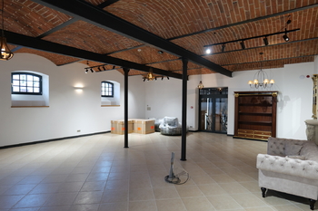 Pronájem jiných prostor 258 m², Bystřice