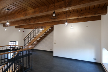 Pronájem jiných prostor 258 m², Bystřice