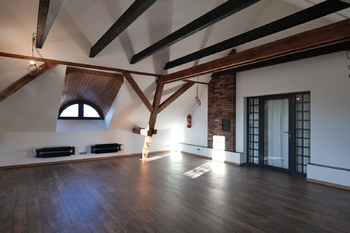 Pronájem jiných prostor 258 m², Bystřice