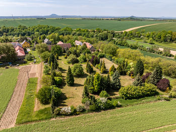 Prodej zemědělského objektu 750 m², Snědovice