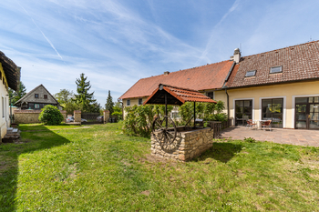 Prodej zemědělského objektu 750 m², Snědovice