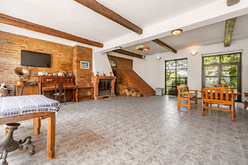 Prodej zemědělského objektu 750 m², Snědovice