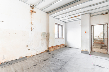 Kuchyn _Byt Zelený - Prodej domu 148 m², Blatná