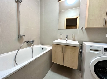 Prodej bytu 2+1 v osobním vlastnictví 54 m², Praha 9 - Hloubětín