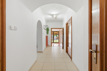 Prodej domu 298 m², Břasy