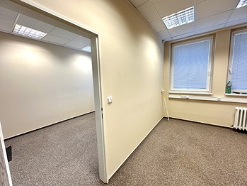 Pronájem kancelářských prostor 32 m², Vsetín
