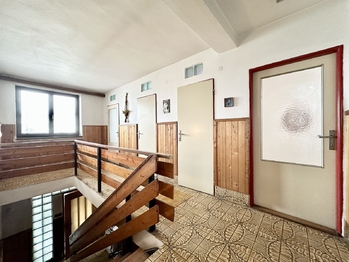 Prodej domu 151 m², Praha 10 - Dolní Měcholupy