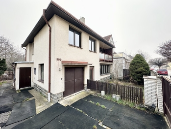 Prodej domu 151 m², Praha 10 - Dolní Měcholupy